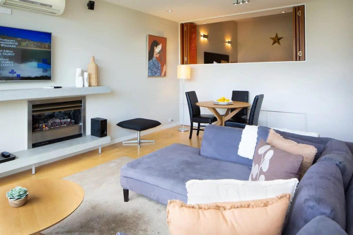 Stunning Lakeview 1 Bedroom Apartment Distretto di Distretto di Queenstown Esterno foto